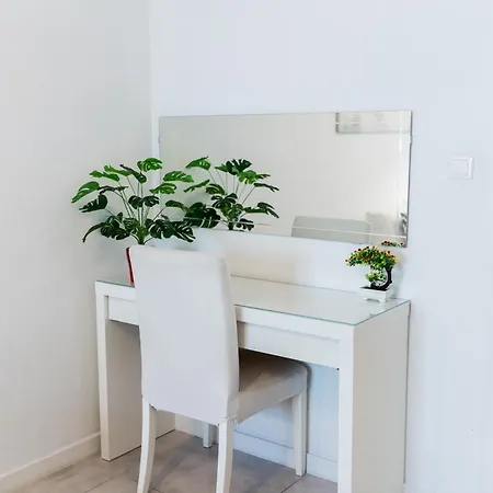 Old Town Stylish Apartament *